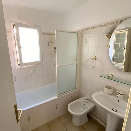 T3 62m2 & Terrasse Ensoleillee Тулон